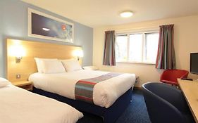 Travelodge Swansea Central 3*